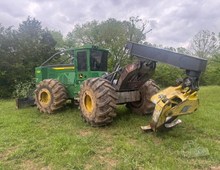 2019 John Deere 748LII